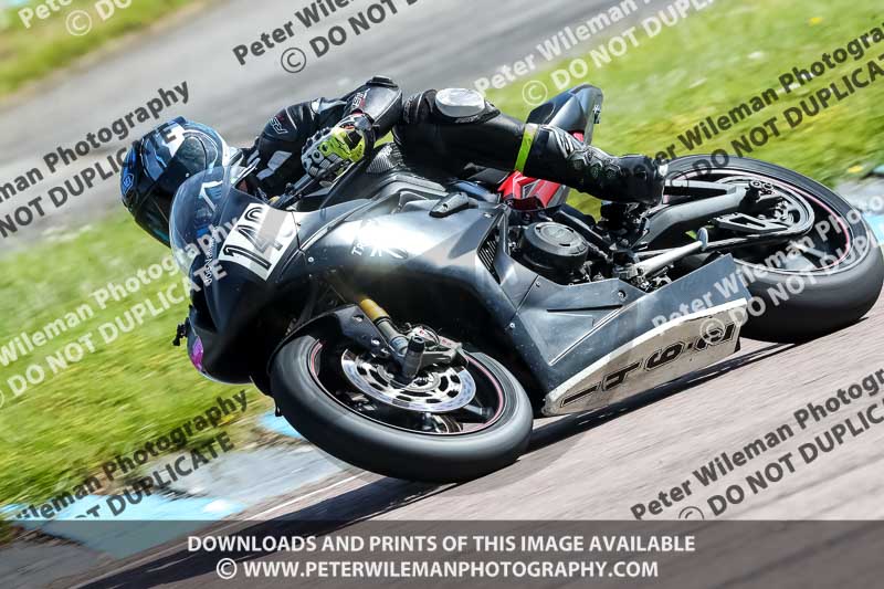 enduro digital images;event digital images;eventdigitalimages;lydden hill;lydden no limits trackday;lydden photographs;lydden trackday photographs;no limits trackdays;peter wileman photography;racing digital images;trackday digital images;trackday photos